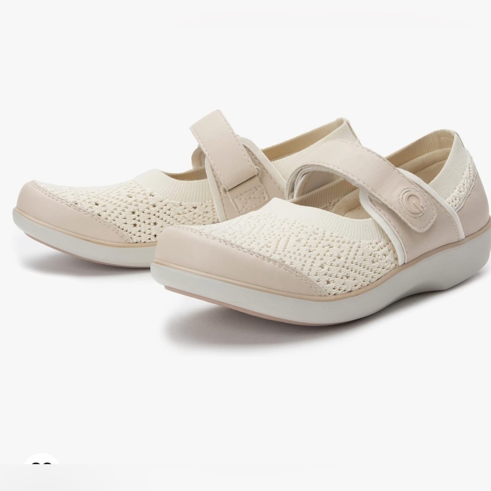 Alegria Women's TRAQ Qutie Crochet TRA-QUT-5103 Cream Size 11.5-12 Shoes NEW